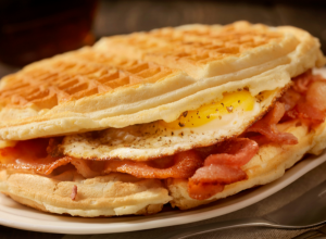 waffle house waffle sandwich